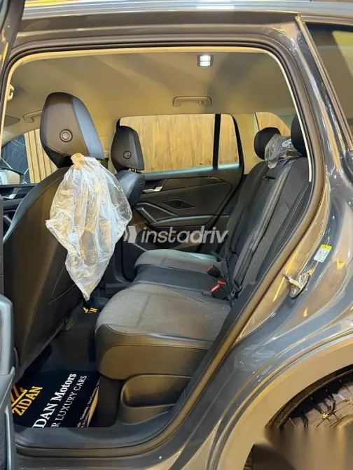 فولكس فاغن تيجون 2025 رمادي جديدة للبيع - 7