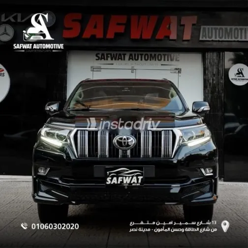 Toyota Prado 2023 Black Used for Sale - 1