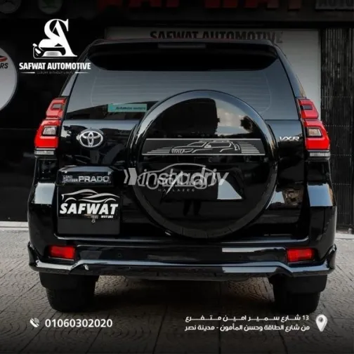 Toyota Prado 2023 Black Used for Sale - 3