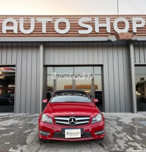 مرسيدس C 180 2013 أحمر مستعملة للبيع - 1