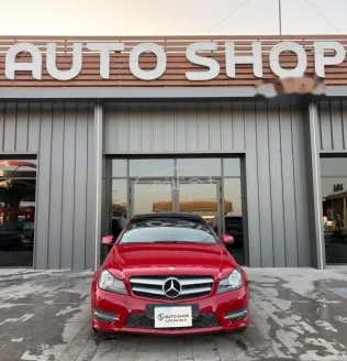 مرسيدس C 180 2013 أحمر مستعملة للبيع