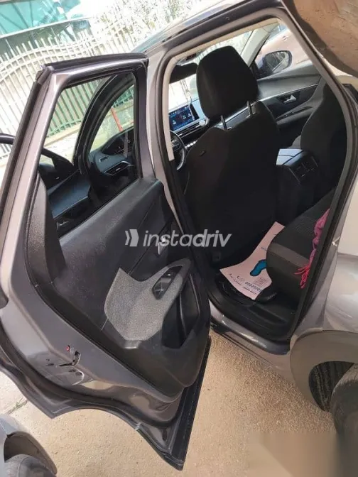 Peugeot 3008 2021 Silver Used for Sale - 6