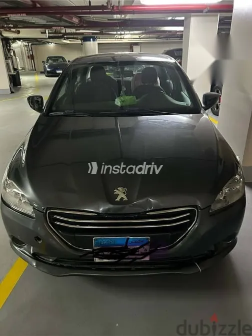 بيجو 301 2016 رمادي مستعملة للبيع - 1