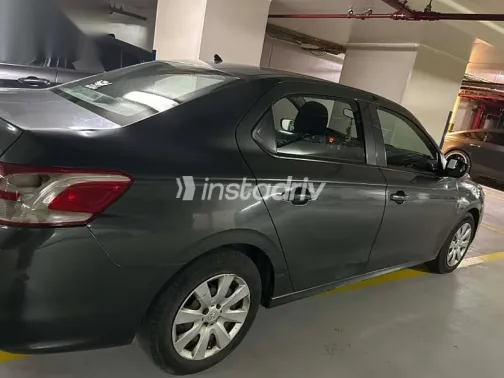 بيجو 301 2016 رمادي مستعملة للبيع - 4