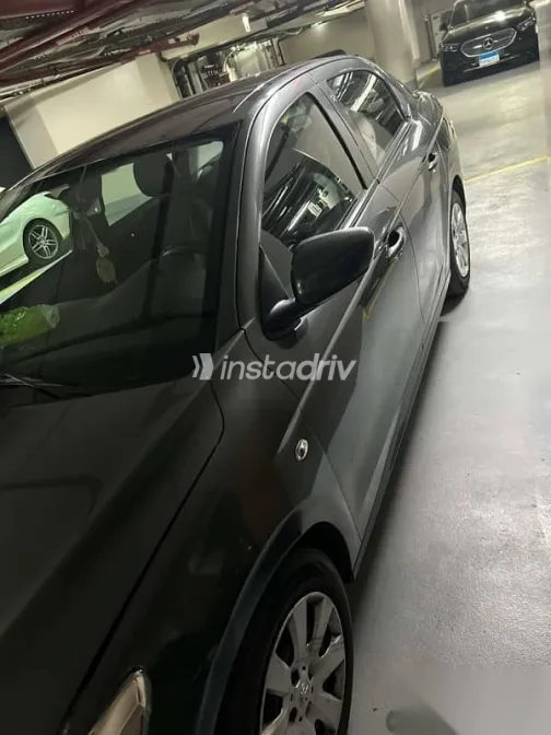 بيجو 301 2016 رمادي مستعملة للبيع - 5