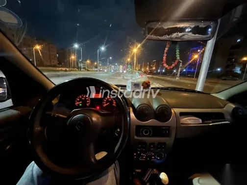 رينو لوجان 2012 رمادي مستعملة للبيع - 4