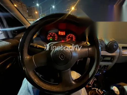 رينو لوجان 2012 رمادي مستعملة للبيع - 5