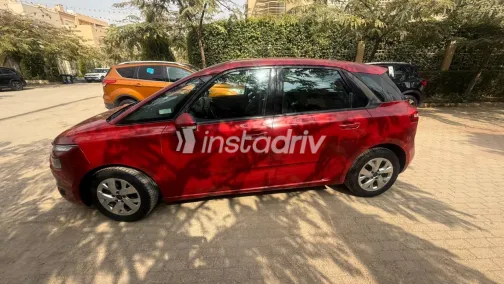 Citroën C4 Picasso 2016 White Used for Sale - 5