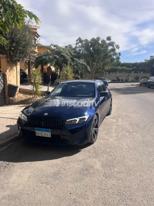 بي ام دبليو 320 2024 أبيض مستعملة للبيع - 8