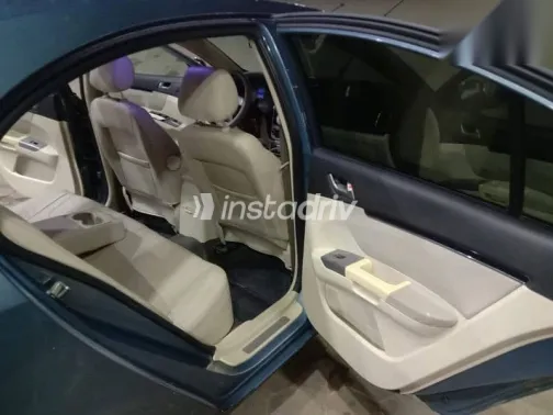 جيلي امجراند 2018 أزرق غامق مستعملة للبيع - 10