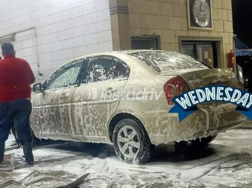 Hyundai Accent 2010 Gold Used for Sale - 2