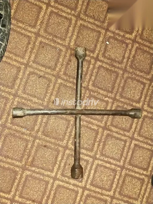 فيات 127 1983 أبيض مستعملة للبيع - 9