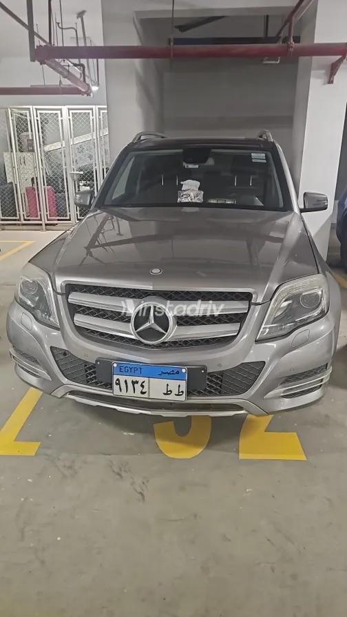 Mercedes GLK 250 2014 White Used for Sale - 1