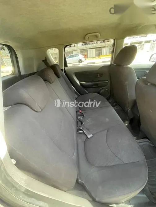 كيا سول 2013 رمادي مستعملة للبيع - 5