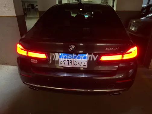 بي ام دبليو 520 2021 أبيض مستعملة للبيع - 5