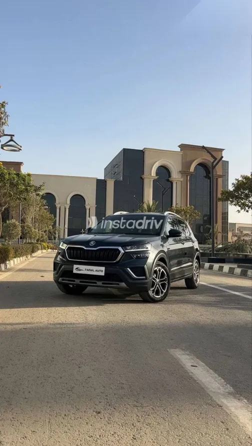 Skoda Kushaq 2023 Gray Used for Sale - 1