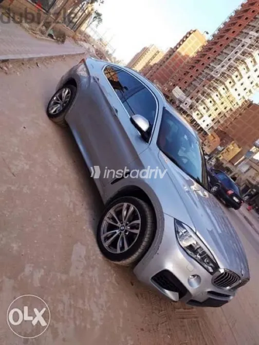 بي ام دبليو X6 2018 فضي مستعملة للبيع - 3