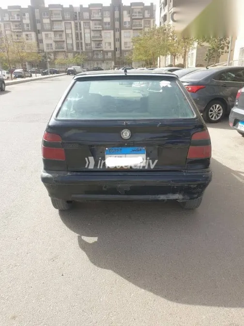 سكودا فيليشيا 1997 أزرق غامق مستعملة للبيع - 1