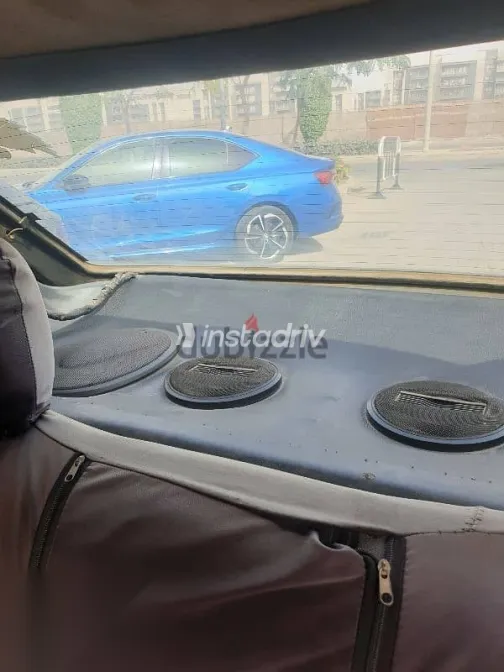 سكودا فيليشيا 1997 أزرق غامق مستعملة للبيع - 3