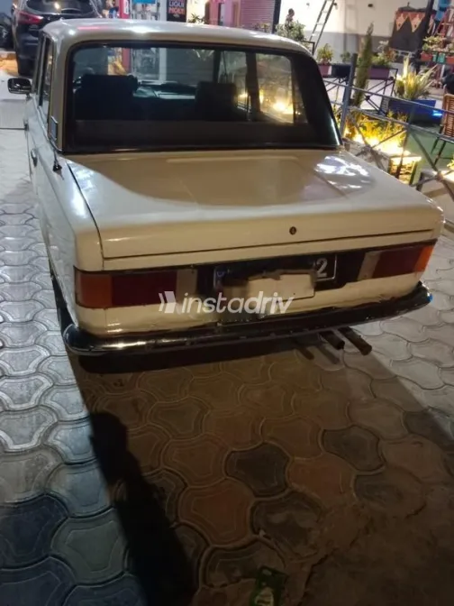 سيات 124 1979 أبيض مستعملة للبيع - 2