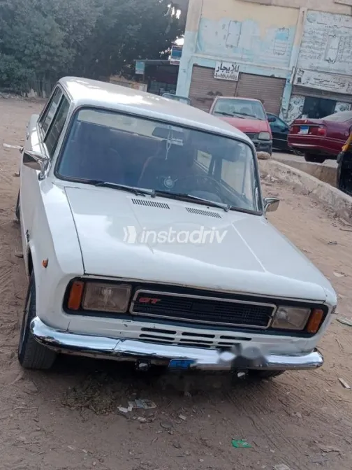 سيات 124 1979 أبيض مستعملة للبيع - 5