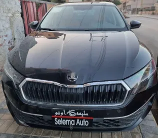 سكودا اوكتافيا 2025 أسود مستعملة للبيع