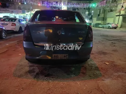 رينو لوجان 2012 أزرق غامق مستعملة للبيع - 4