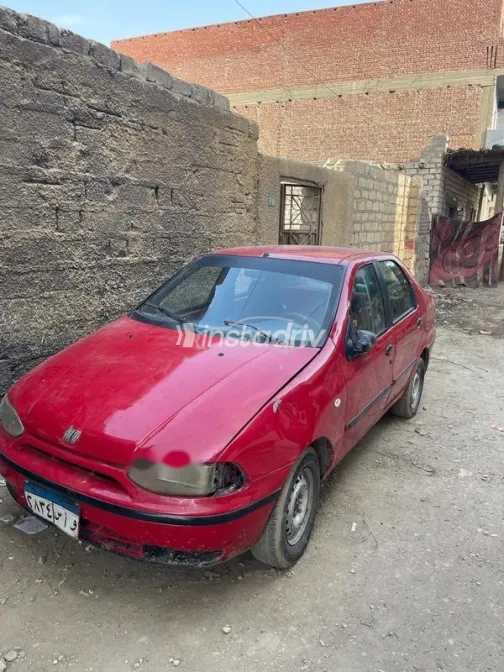 فيات سينا 2001 أحمر مستعملة للبيع - 3