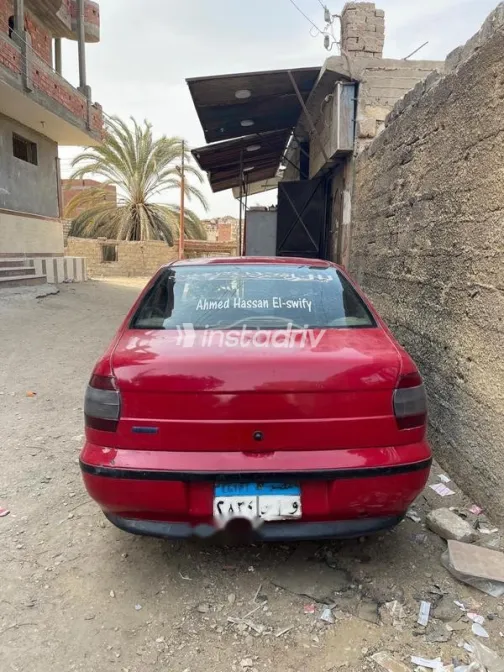 فيات سينا 2001 أحمر مستعملة للبيع - 5