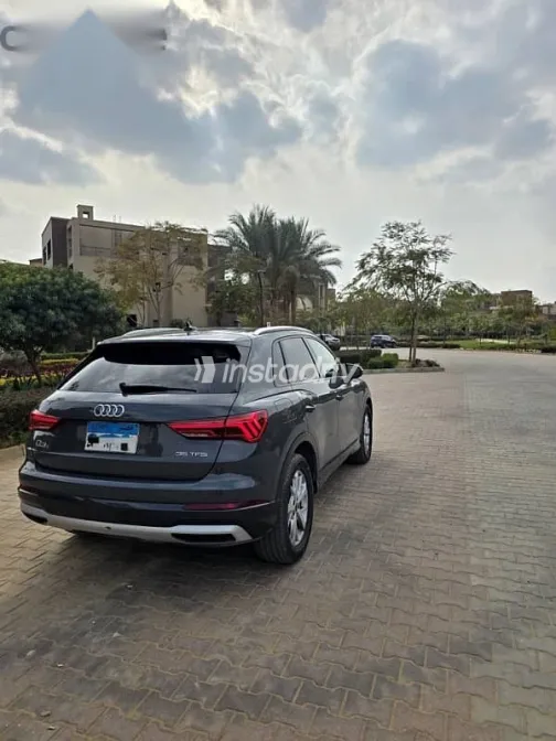 اودي Q3 2021 رمادي مستعملة للبيع - 1