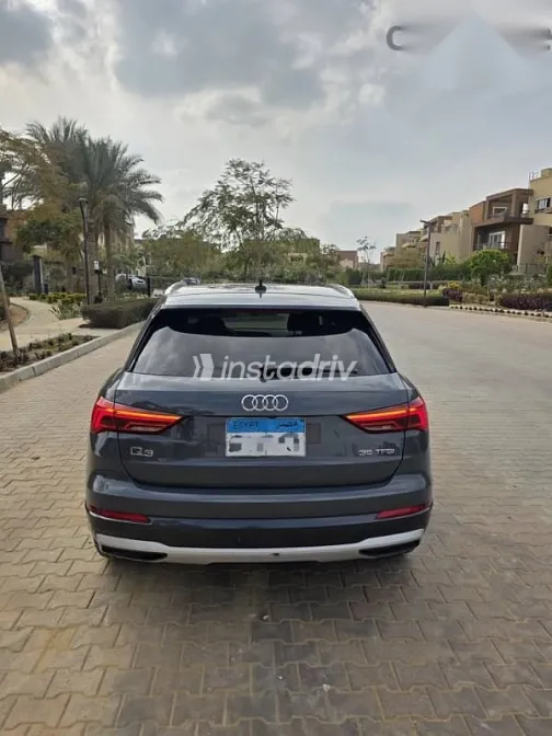 اودي Q3 2021 رمادي مستعملة للبيع - 3