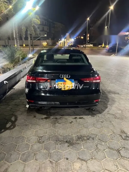 اودي A3 2020 أسود مستعملة للبيع - 1