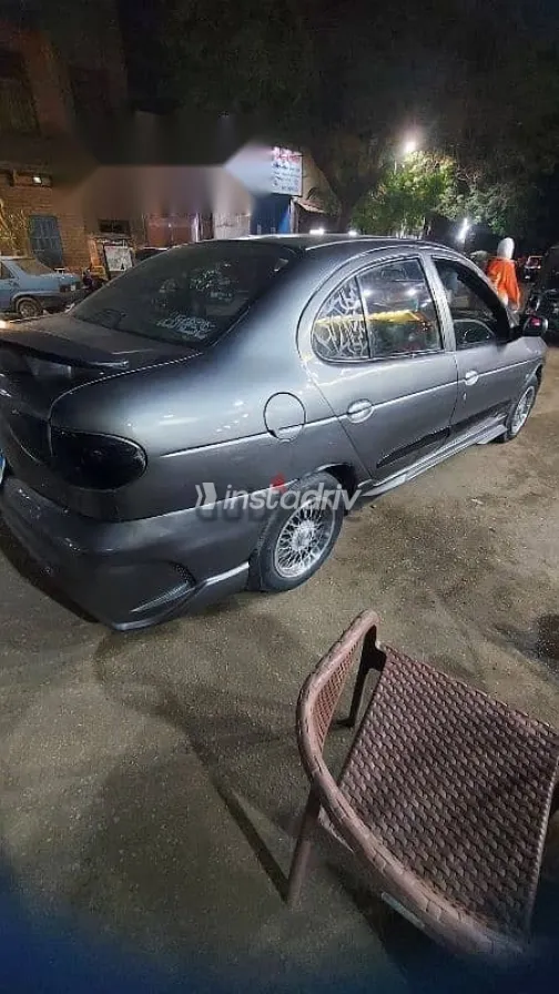 رينو ميجان 1999 رمادي مستعملة للبيع - 5