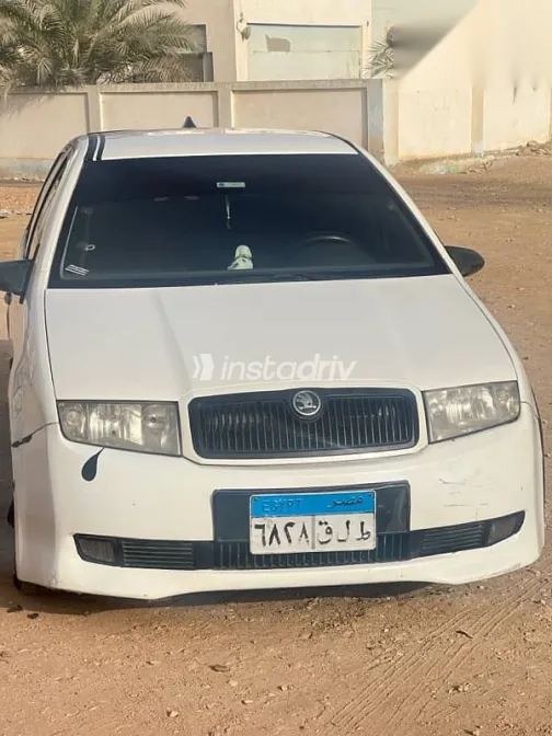 سكودا فابيا 2003 أبيض مستعملة للبيع - 2