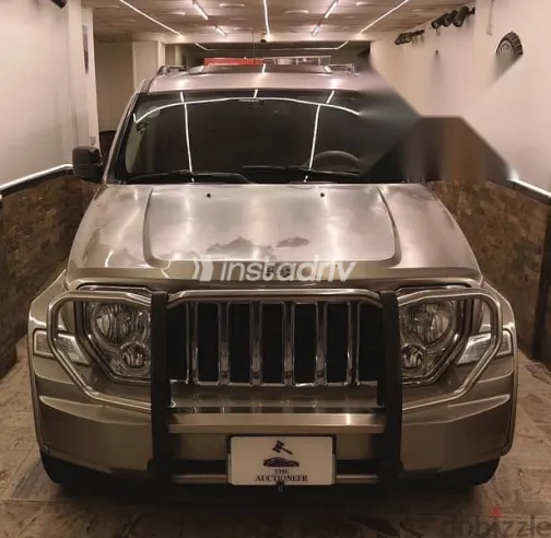 Jeep Cherokee 2008 Gold Used for Sale - 1