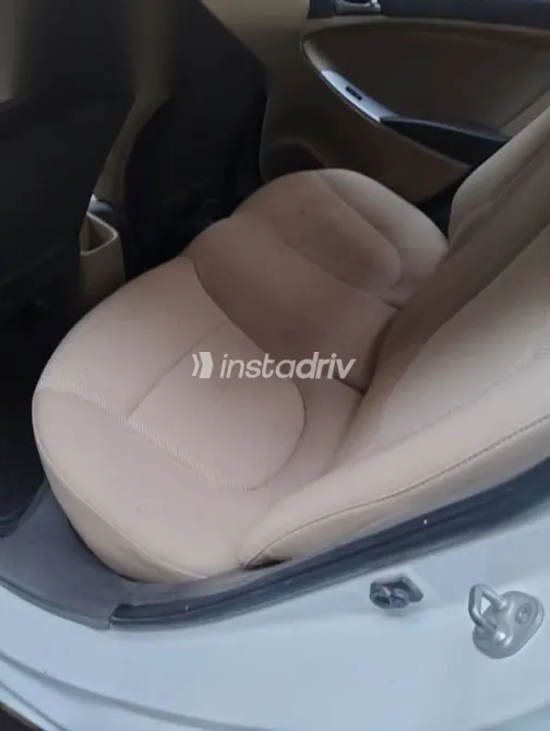 Hyundai Accent 2015 White Used for Sale - 4