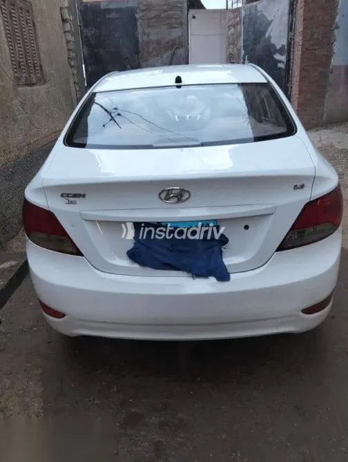 Hyundai Accent 2015 White Used for Sale - 6