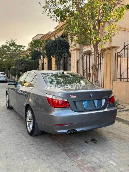 BMW 525 2009 White Used for Sale - 2