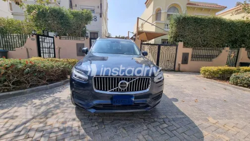 Volvo XC90 2022 White Used for Sale - 1