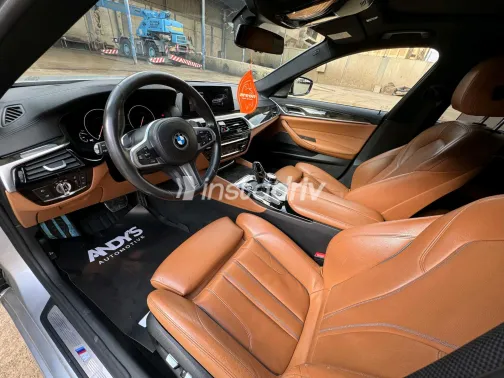 بي ام دبليو 530 2019 فضي مستعملة للبيع - 8