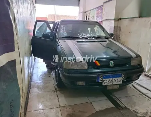 سكودا فيليشيا 1997 أخضر مستعملة للبيع - 1