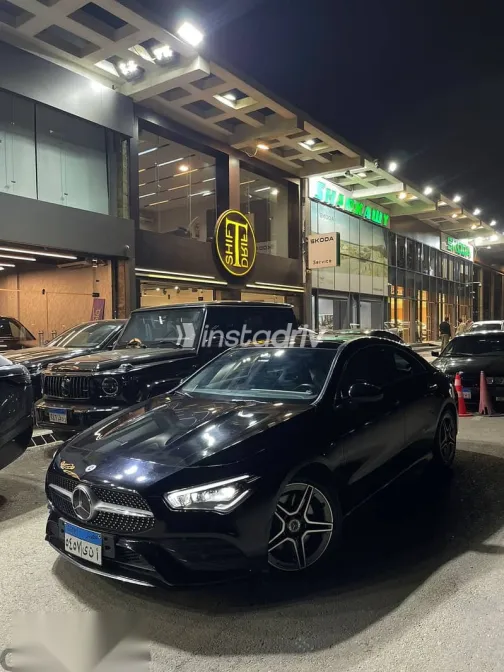 مرسيدس CLA 200 2023 أسود مستعملة للبيع - 1