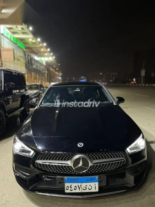 مرسيدس CLA 200 2023 أسود مستعملة للبيع - 3
