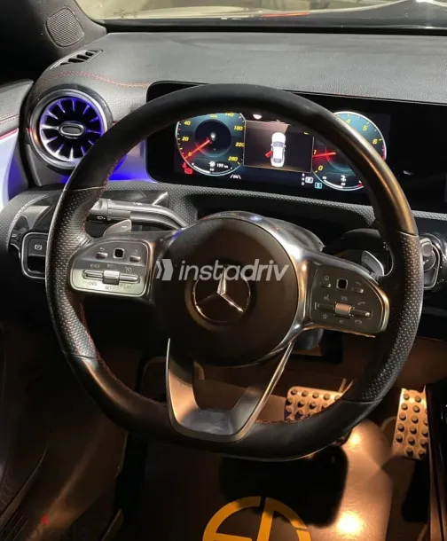 مرسيدس CLA 200 2023 أسود مستعملة للبيع - 6
