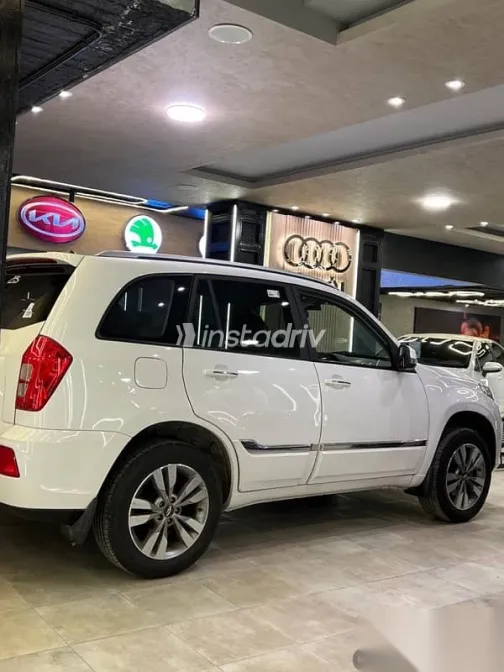 شيرى تيجو 2024 أبيض مستعملة للبيع - 2