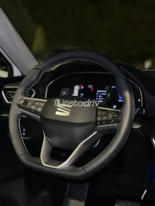 Seat Leon 2026 Beige New for Sale - 5