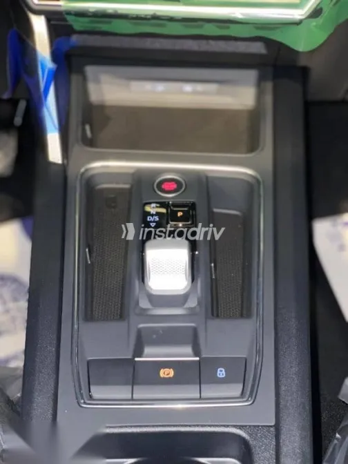 Seat Leon 2026 Beige New for Sale - 8