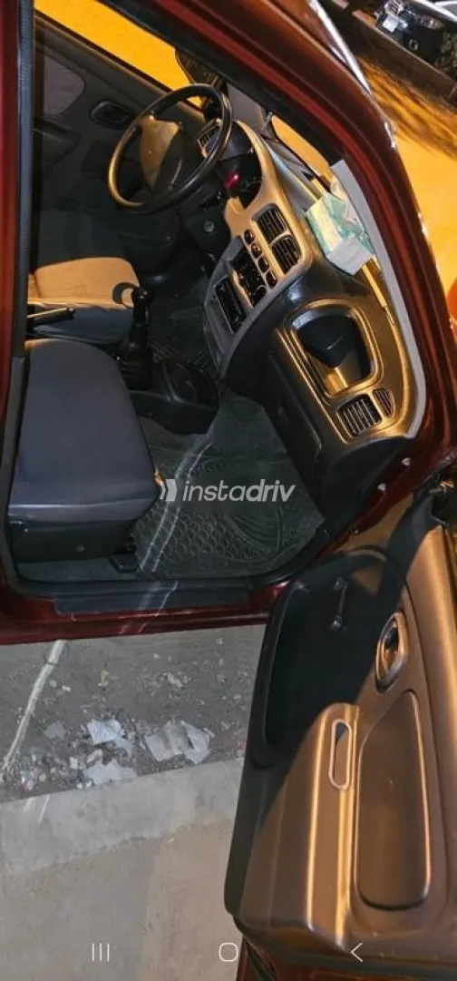 سوزوكى التو 2013 أحمر غامق مستعملة للبيع - 3