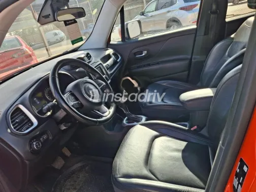 جيب رينيجيد 2017 برتقالي مستعملة للبيع - 5