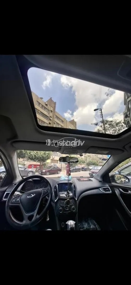 Chery Arrizo 5 2020 White Used for Sale - 5